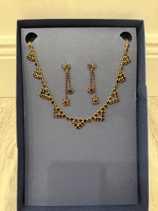 Набор серьги и колье