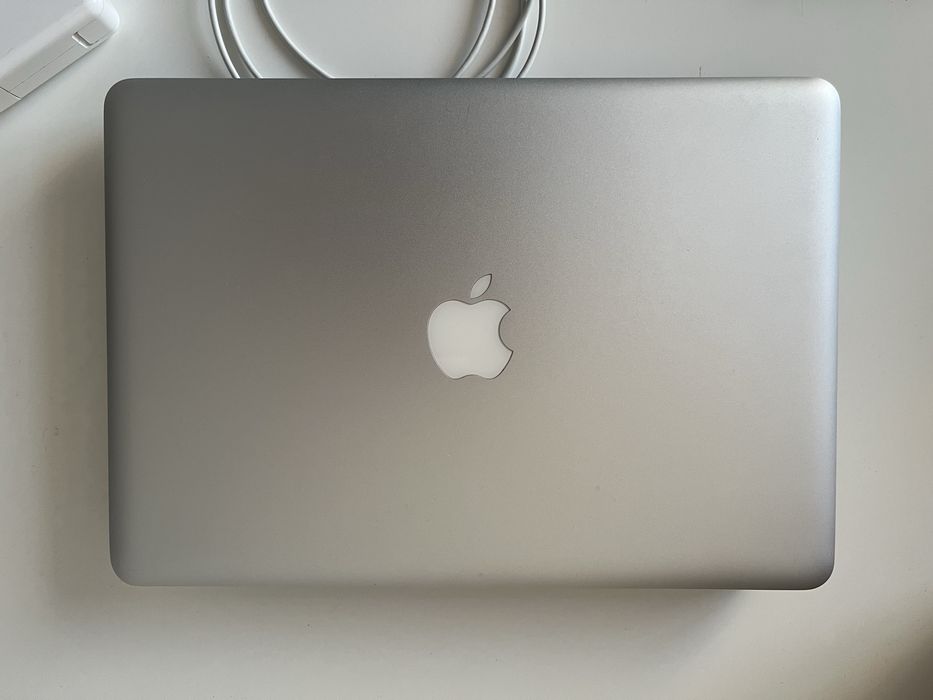 Макбук 99000  Шок цена