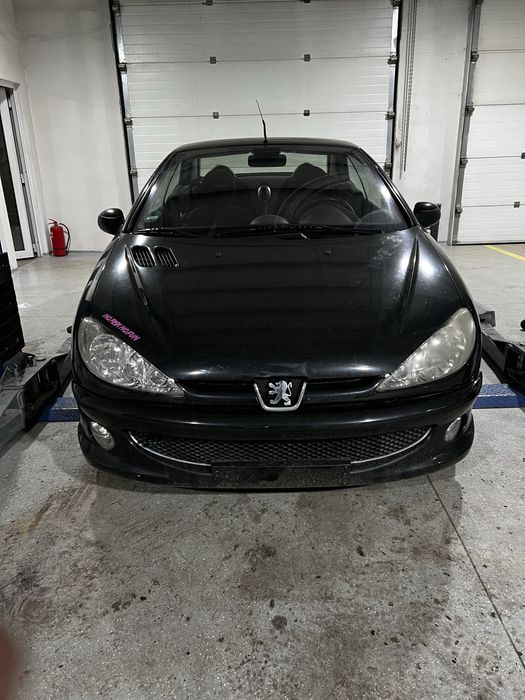 Vand sau dezmembrez peugeot 206cc