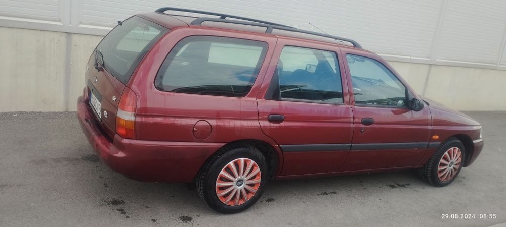 Форд Ескорт бензин