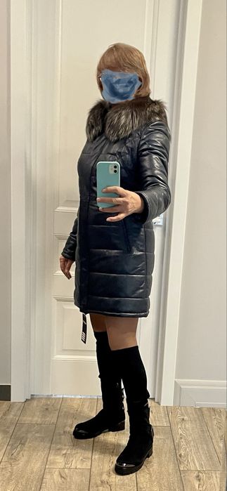 Кожаный пуховик размер 46 новый