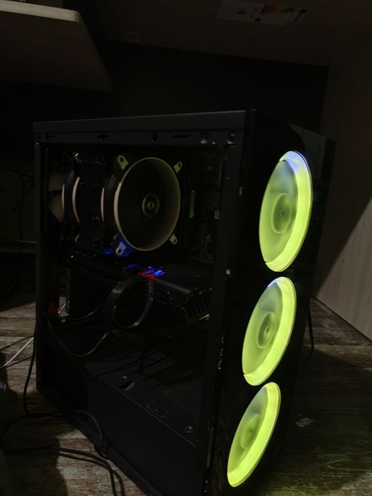 Геймърски настолен компютър