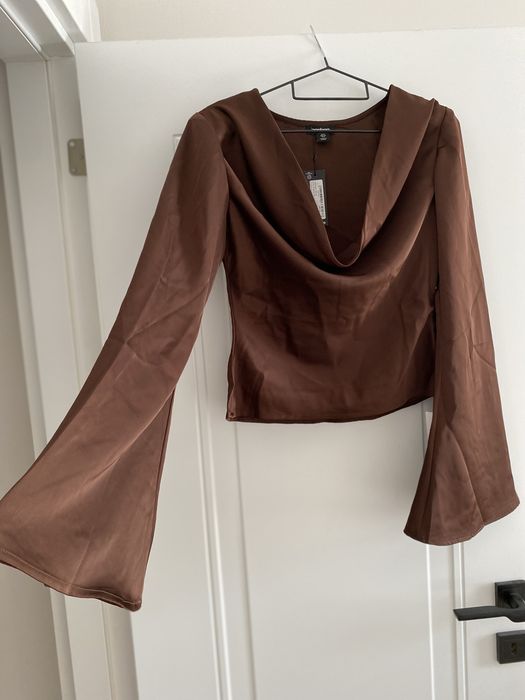 Lot haine dama  outlet cu eticheta 42 de bucati