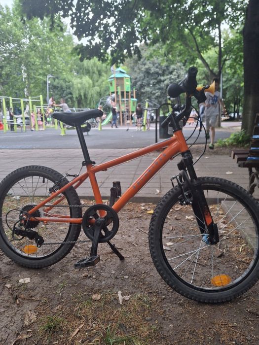 Bicicletă copii/băieți Rockrider (Decathlon) – Portocalie, roti pe 20 inch, 6viteze