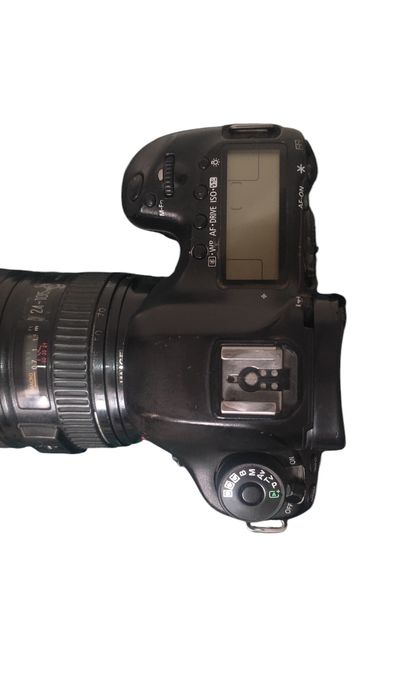 5d mark 3 sotiladi + 24-105 obektiv bilan srochno
Holati ideal
Koropka