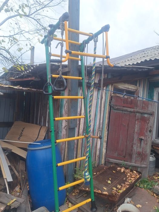 Шведская стенка, лестница