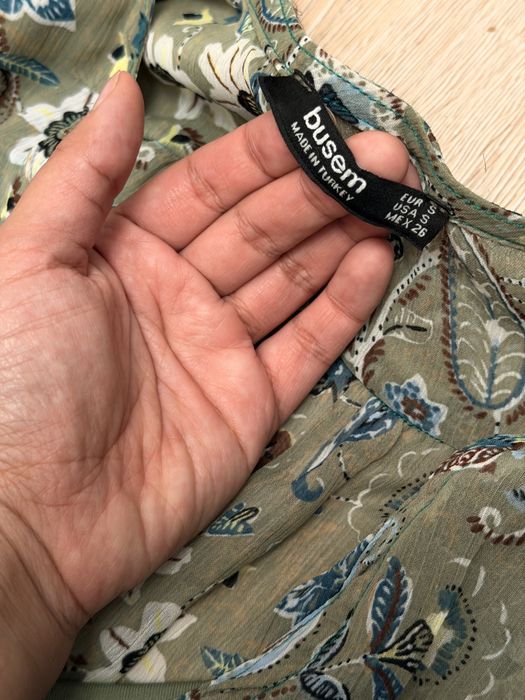 Продам женское платье