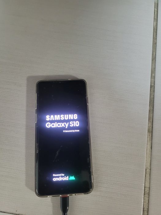 телефон samsung S10