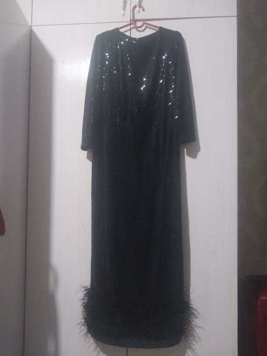 Платье вечернее.