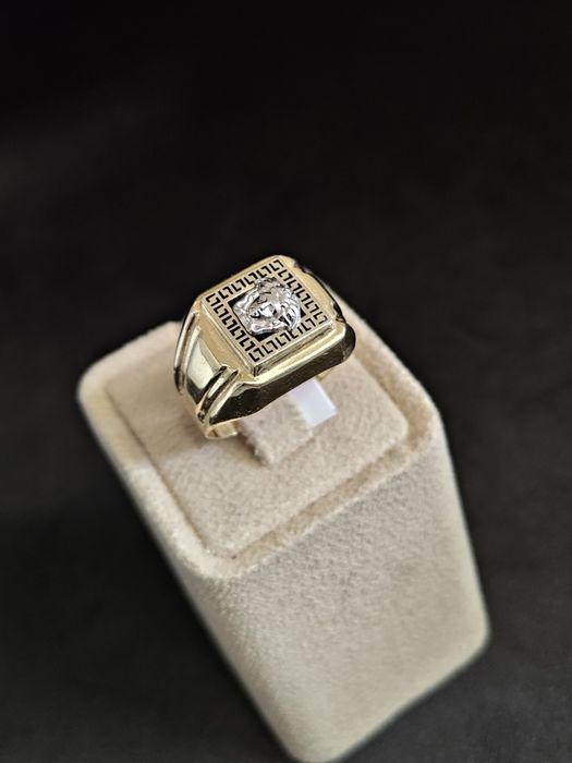 Златен Пръстен Versace 5.66гр / 14К