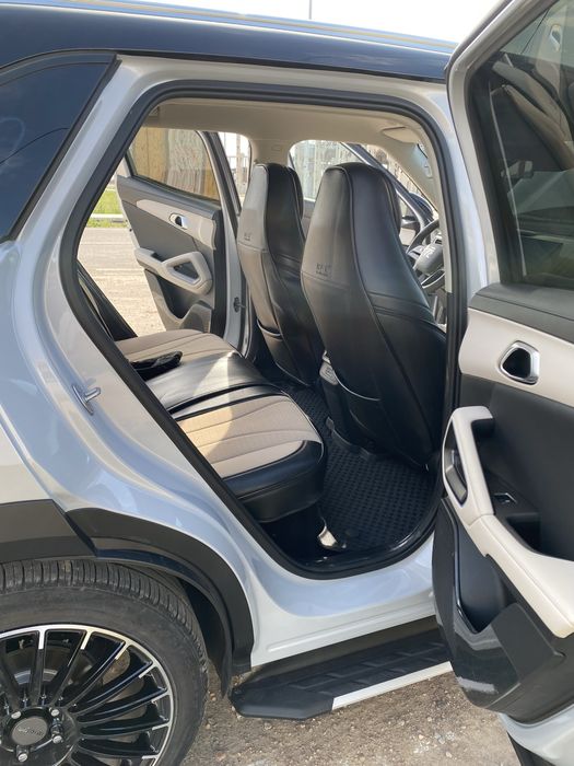 BYD Yuan Up 2025 — 4