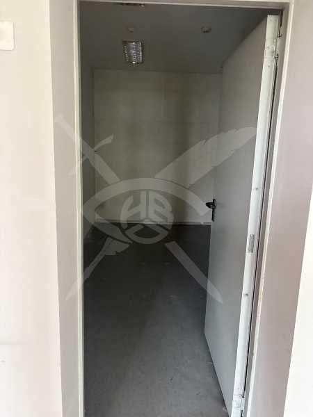 Дава се под наем Офис в Пловдив, Кършияка - 237 кв.м за 2363.85 € - Снимка #3