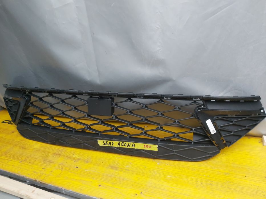 Грил решетка Seat Arona