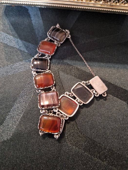 Уникална антикварна сребърна гривна