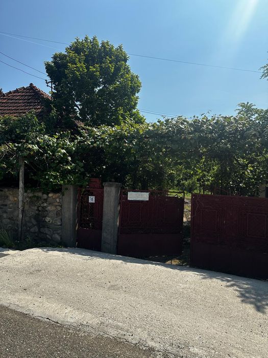 Casa de vânzare în com. Lelesti