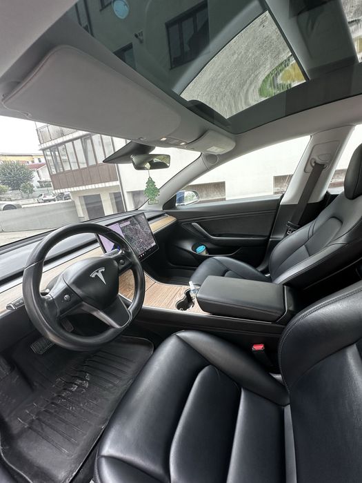 Tesla Model 3 Dual Motor Long Range 2019 roti vara&roti iarna garantie