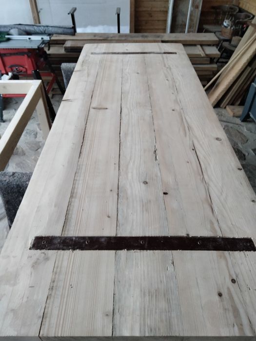 Masa pentru 6 persoane