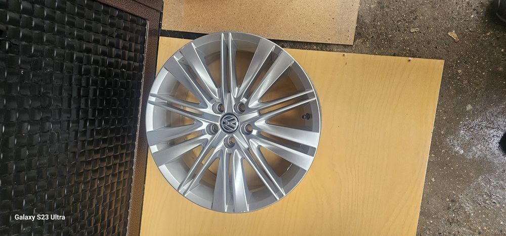 Продават се джанти 17 5х100 ет46