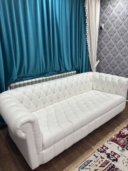 Продам кожанный диван!