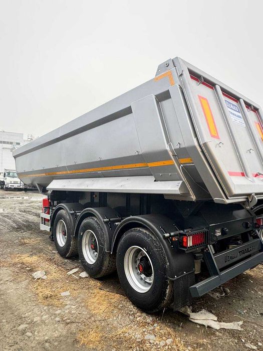 Полуприцеп УАТ самосвальный объемом 27 м³