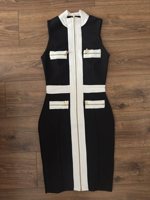 Бандажни рокли в черно и бяло