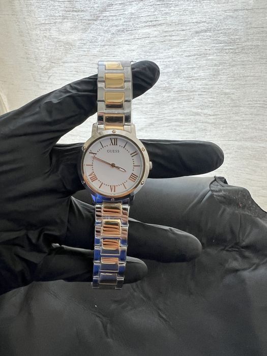 Ceas GUESS dama model:GW0404L2 nou nout nepurtat!