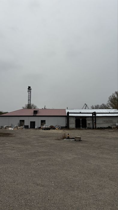 Сдаётся холодное помещение-200м2