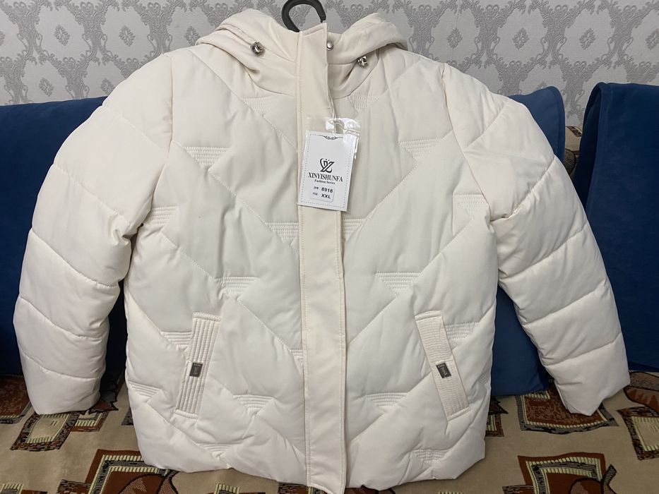 Продам новую куртку