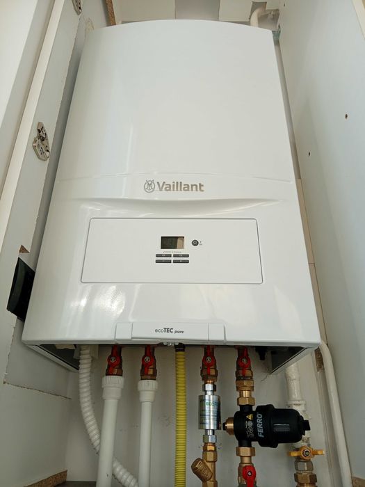 Instalator termic sanitar și aer condiționat