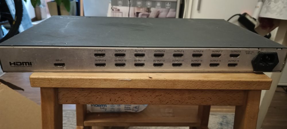 Distribuitor Splitter HDMI Profesional Kramer VM-16HDMI (1:16) Rack 1U