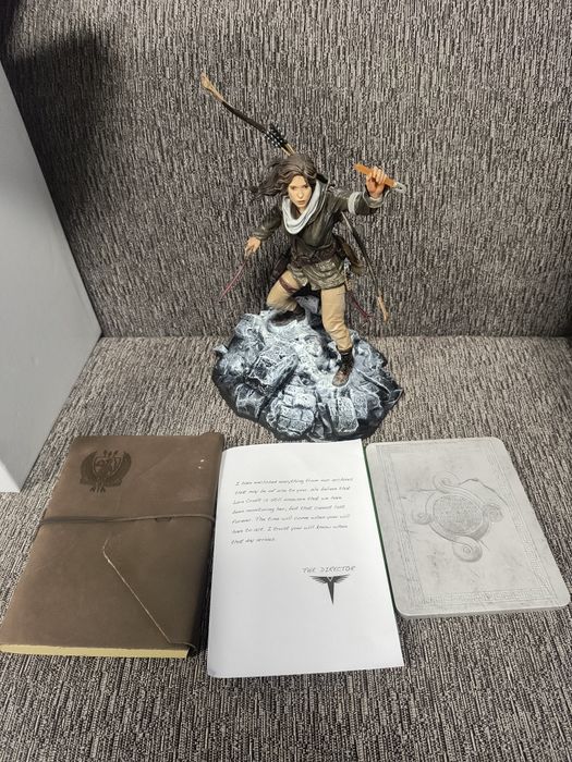 Rise of the Tomb raider Collectors edition Xbox one