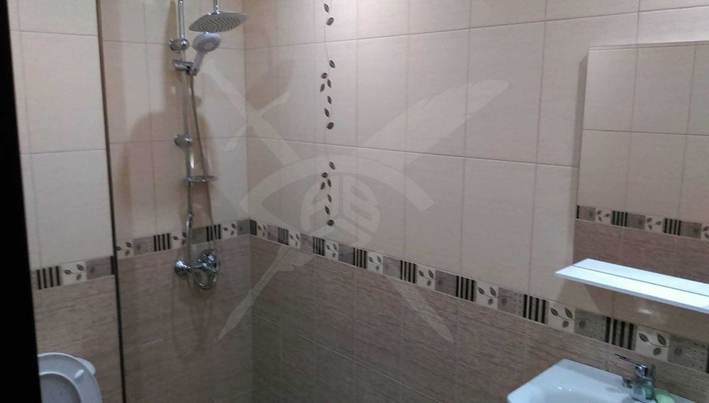 Продава се Тристаен апартамент в Пловдив, Южен - 92 кв.м за 971 €/кв.м - Снимка #3