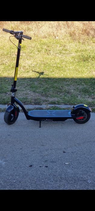 Trotineta  electrica Lexgo in stare pefecta