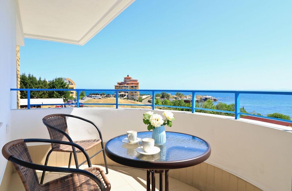 Модерна Къща, под наем, с. Равда