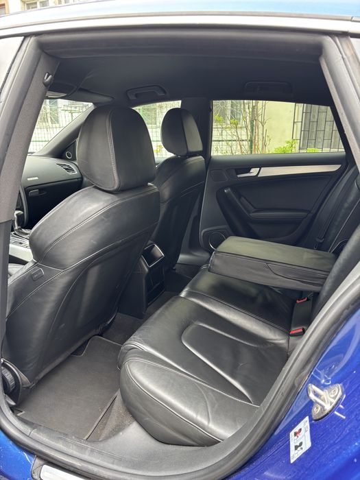Vand Audi A5 S-line  Stare impecabila