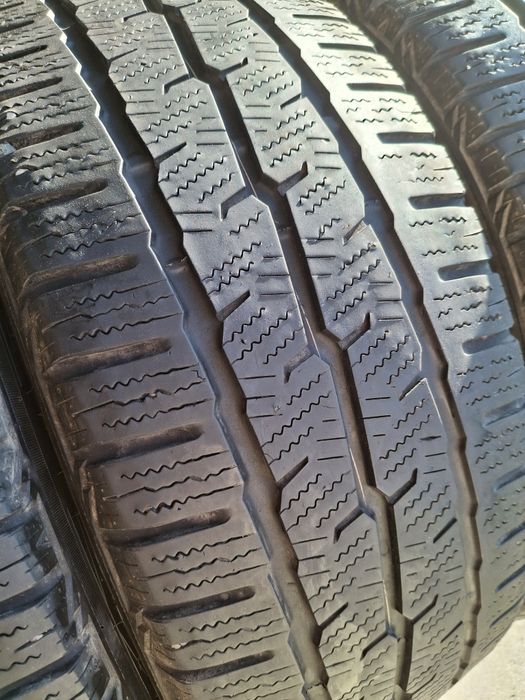 4 Anvelope de iarnă  225 55 r17C TOYO