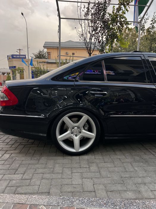 Mercedes AMG W211 E55 Kompressor