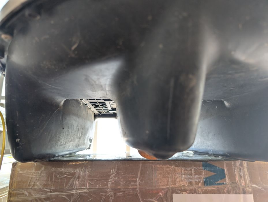 Лодка за захранка Lake Master M2