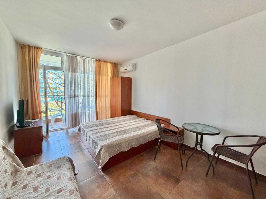 Продава се Едностаен апартамент в к.к. Слънчев бряг - 36 кв.м за 836 €/кв.м - Снимка #4
