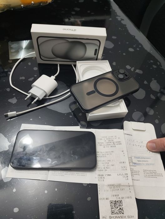 Iphone 15 256gb с гаранция