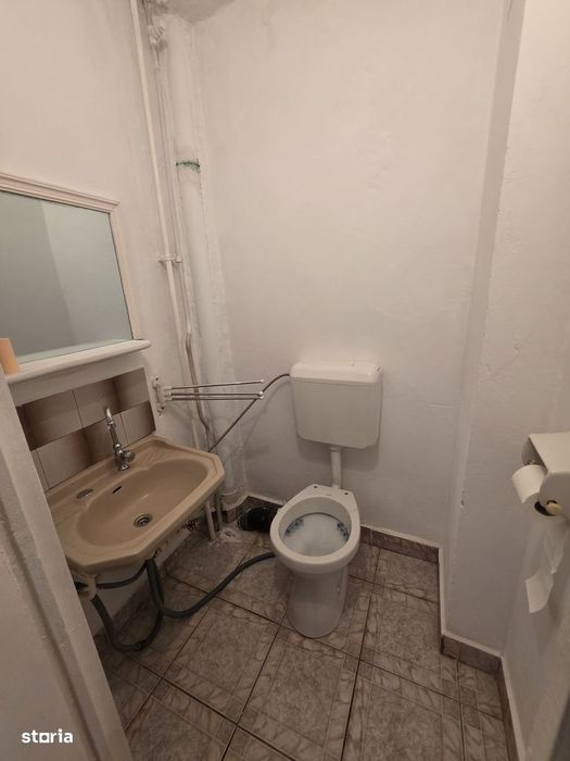Apartament 4 camere Hipodrom , etaj 2 , 2 balcoane