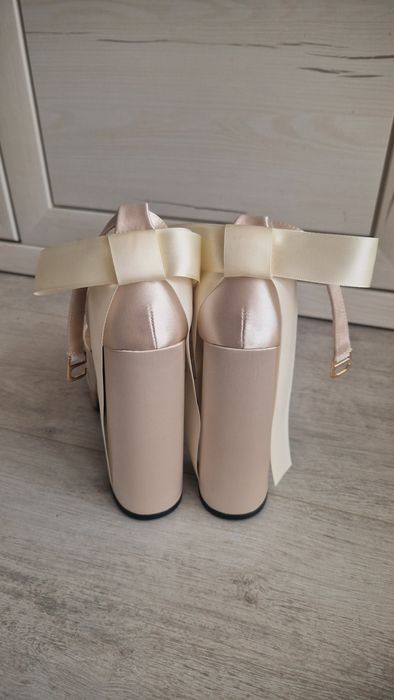 Дамски официални обувки 36