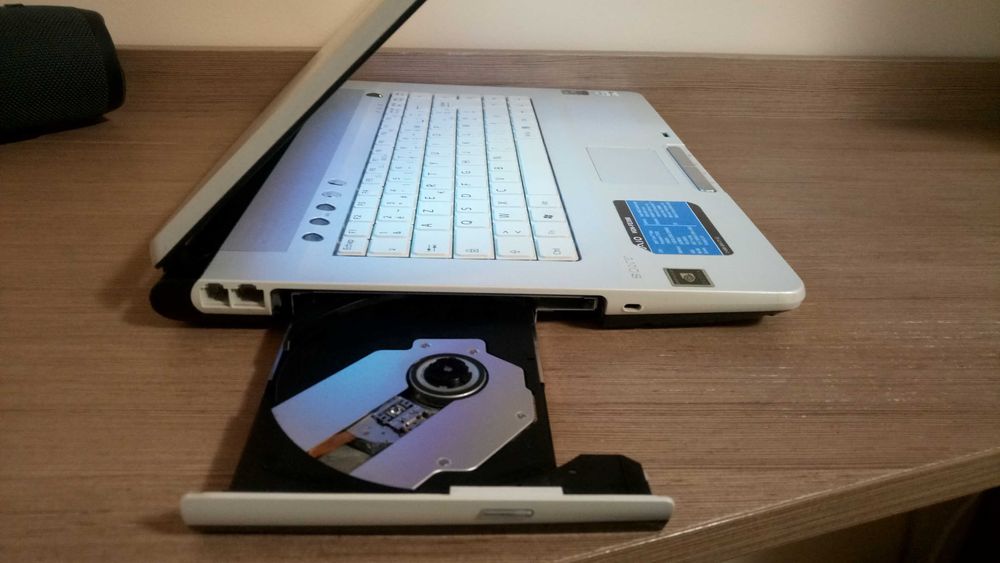 Лаптоп SONY Vaio