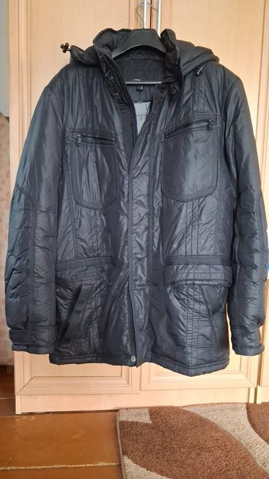 Продам куртки на разные сезоны