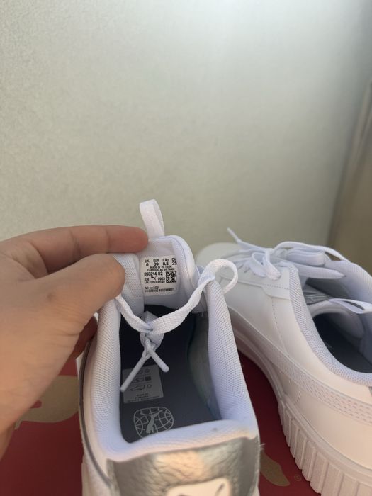 Обувки Puma чисто нови