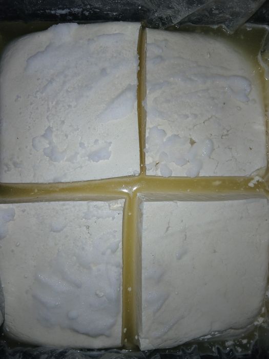 Telemea veche de vacă