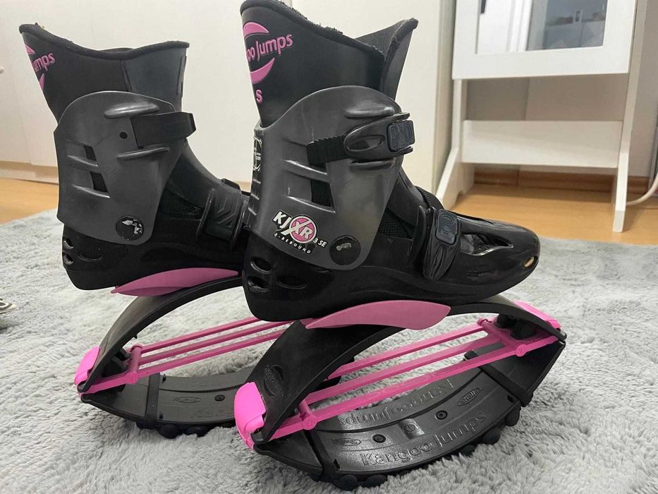 Ghete kangoo jumps originale 450 lei