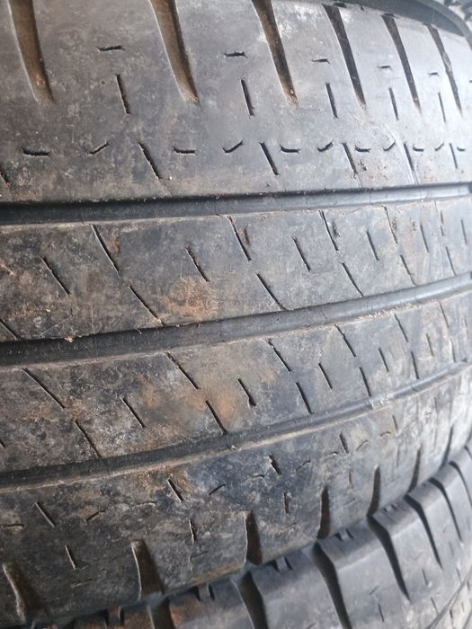 225/65R16C Michelin Agilis бусови