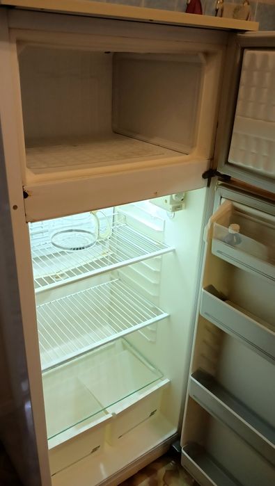 Продам холодильник недорого