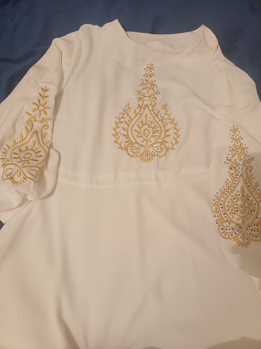 Женское казахское платье